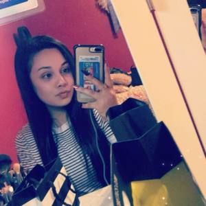 Meet your Posher, Areli